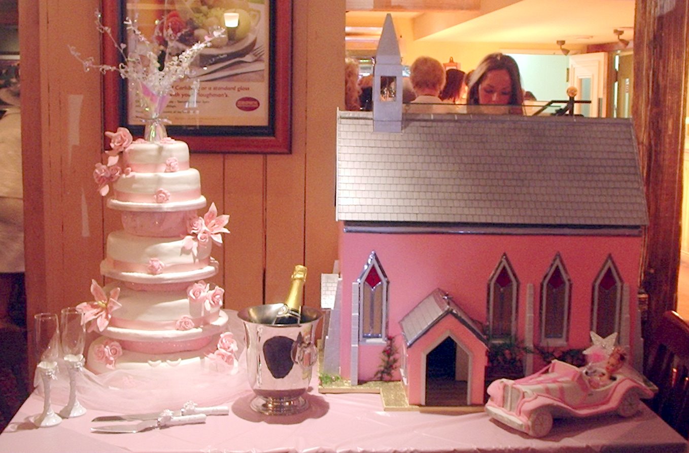 pink wedding cake.jpg